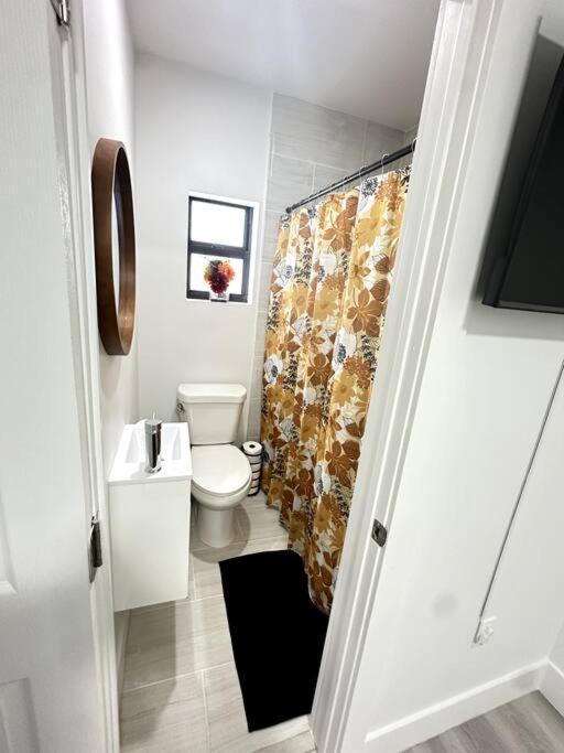 Artful Luxury In Iconic Spot